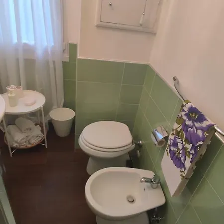 Casa Merisi Al Centro Storico Di Lägenhet Neapel