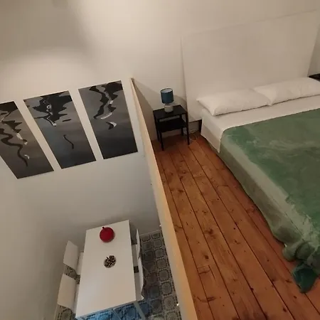 Casa Merisi Al Centro Storico Di Lägenhet